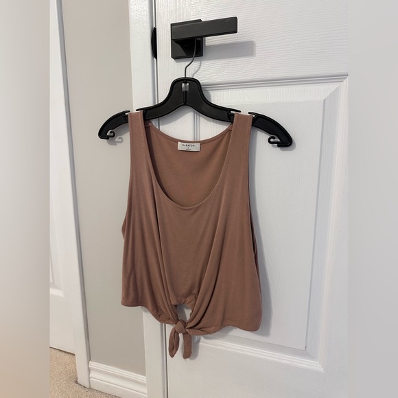 Babaton Tie Up Cropped Tank - Picture 4 of 6